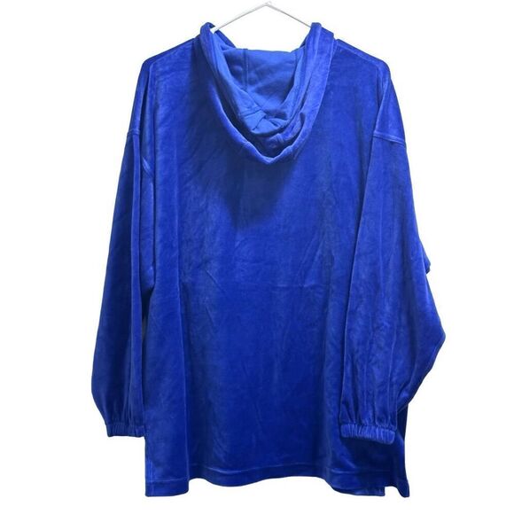 Women’s Blue Fuzzy NWT Cozy Duffel Sweater Sz.L - Picture 4 of 7